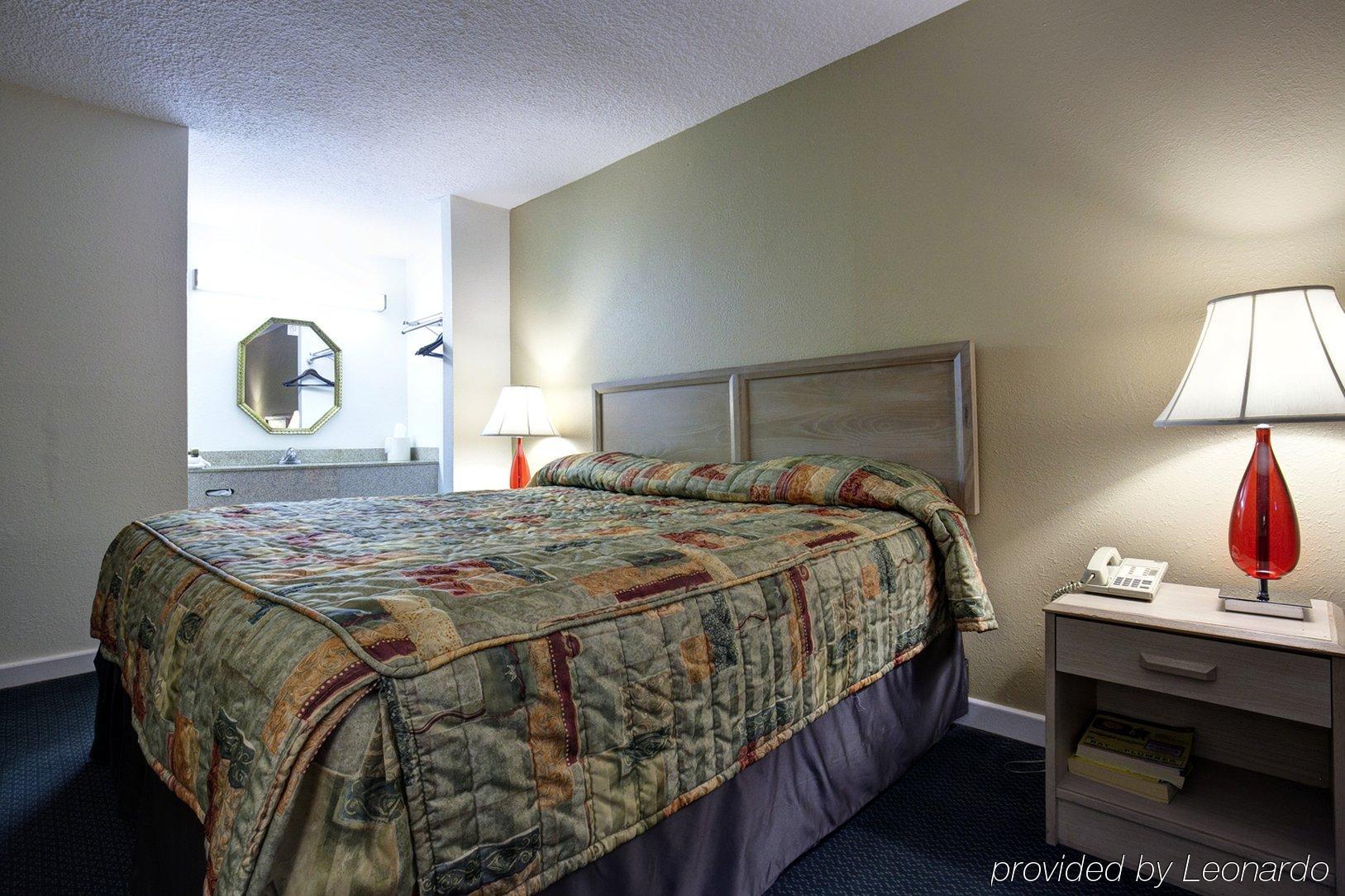 Americas Best Value Inn - Port Jefferson Station - Long Island Zimmer foto
